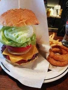 diningbar SHIPS