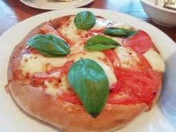 ガリバーピザ&コーヒーハウス