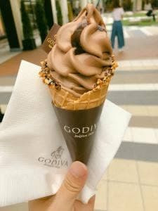 ゴディバ ジャズドリーム長島店