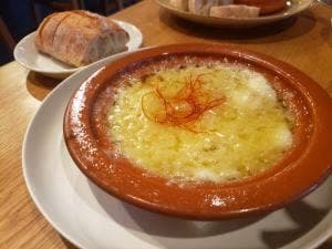 ルロワと満月とワイン