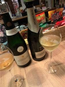 ユカイロ