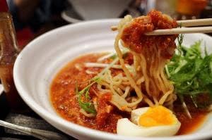 自家製極太麺 登竜門