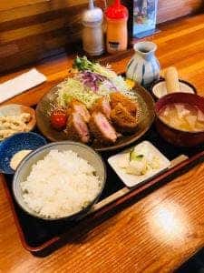 味処 あきら
