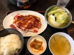 川内ホルモン