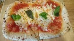 A PIZZA 池袋東通り本店