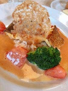 ビストロ シェ レノン