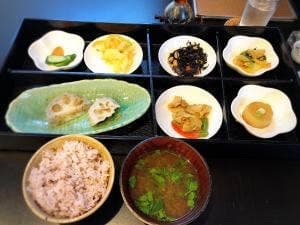 かふぇ れんげ草