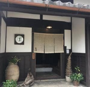 陶器と喫茶 おもや