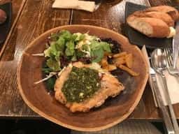 燕食堂
