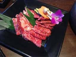 肉の宴 泰平門