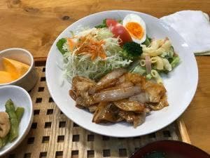 ぶらっとホームつなみ 食堂