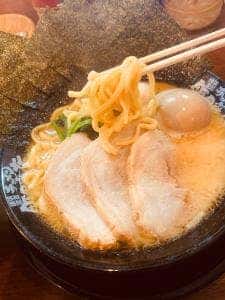 横浜家系ラーメン 岩槻商店