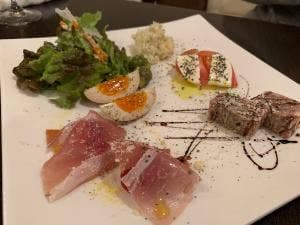 ジビエとワインと生パスタの店 カチャトーレ ヤマガミ