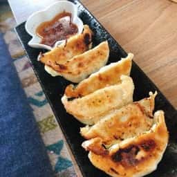 ぎょうざの満洲 戸田公園西口店