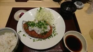 とんかつととろろ膳 かつ麦 トキハわさだタウン店