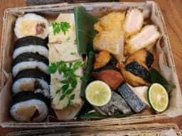 出張料理DECO