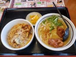 山田うどん 小山新4号バイパス店