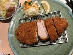 かさねとんかつ かつ銀 富士青島店