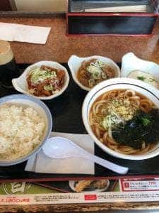 山田うどん 高野台店