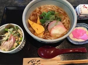 甘茶や彩
