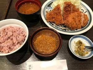 とんかつ濵かつ 福岡百道店