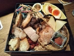 煙 燻製バル トリベーネ 日本橋店
