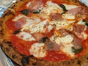 JUN'S PIZZA