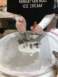 マンハッタンロールアイスクリーム 立誠ガーデンヒューリック京都店