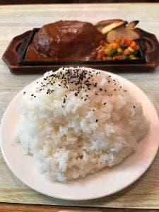 レストラン128