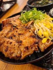韓丼 小牧店