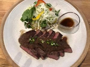 デリ&タパス ワラサン