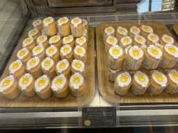 美ら卵養鶏場 南風原店