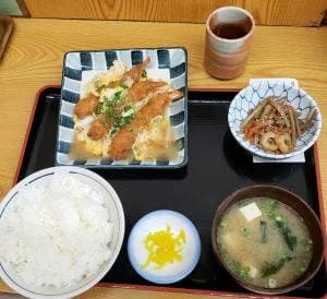 まんぷくてい