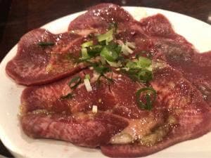 牛一 新館