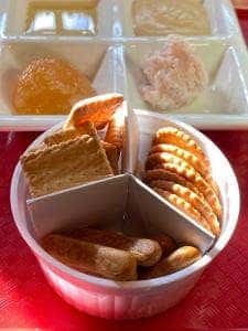 カフェ ビスキュイ
