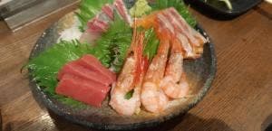 カープ鳥 おさない 観音スタジアム