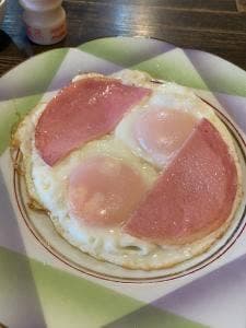 スロウ カフェ