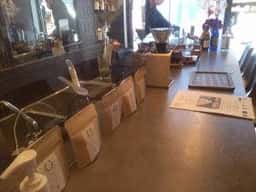 日本茶屋ハトハ
