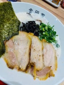 黒豚とんこつ 金田家 なんばラーメン一座店