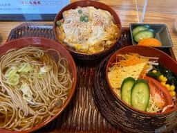 泉家 そば店