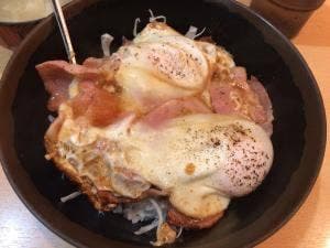 すすきの食堂