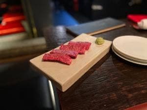 牛牛 西麻布 総本店