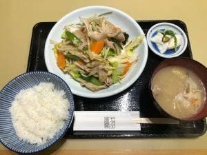 大衆中華 モアイ食堂