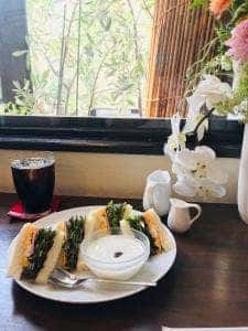 かどでカフェ