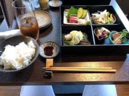 三鷹 風追ゐ