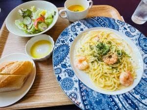 visavis 春日店