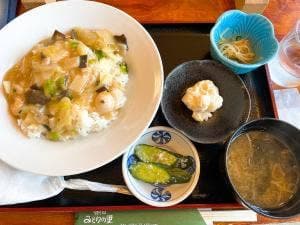 食堂 みどりの里 道の駅朝日