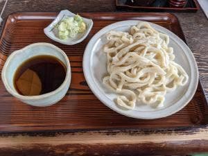指田屋うどん水道通店