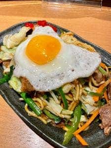 鉄板焼なかた