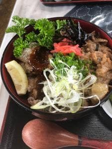 春日食堂